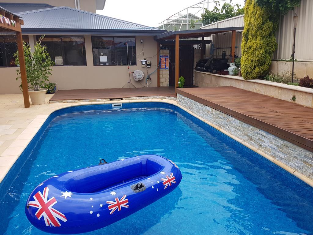Ocean Reef Homestay Perth Extérieur photo