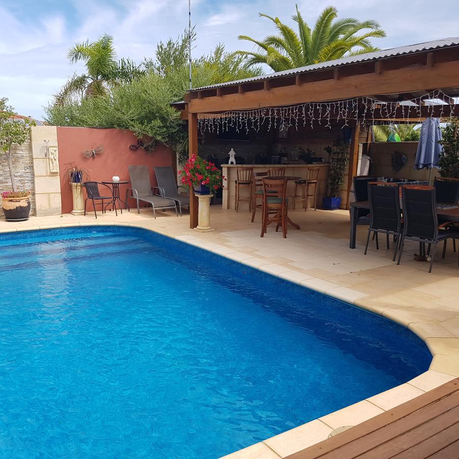 Ocean Reef Homestay Perth Extérieur photo